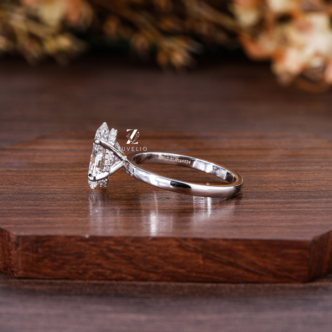 Oval Lab Diamond Ring